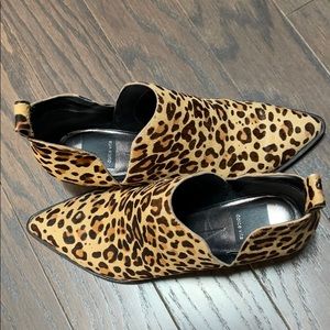 Dole Vita Leopard Booties size 7